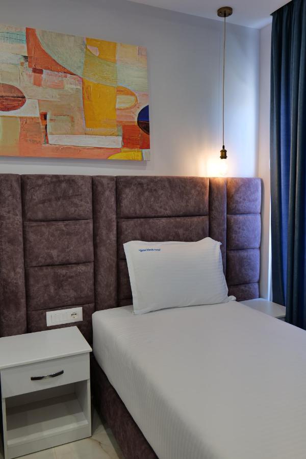3 Islands 2 Hotel Ksamil Eksteriør billede